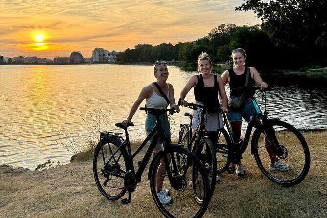 Bike or E-Bike Tour Tirana: Highlights & Grand Park Guided Cycle - Tirana Castle area (Toptani) and the Roman/Illyrian finds