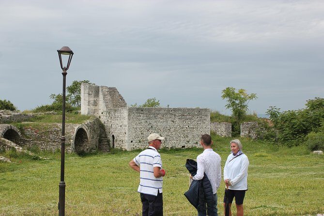 Premium Walking Tour of Berat with Expert Guides - Is it worth paying for a guide in Berat?