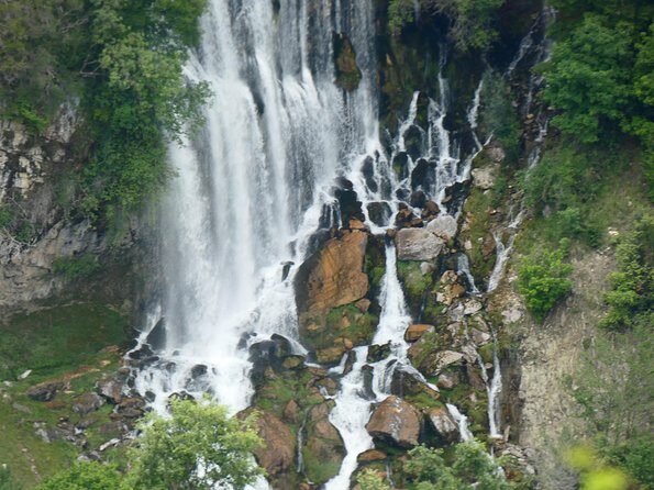 SOTIRA WATERFALL HIKING/TREKKING from Berat by 1001 Albanian Adventures - From Berat to the trailhead: expect a long 4x4 drive