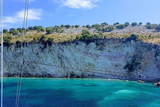 Visit Kroreza Beach by Boat - Toilets, Showers, and Season: The Reality Check